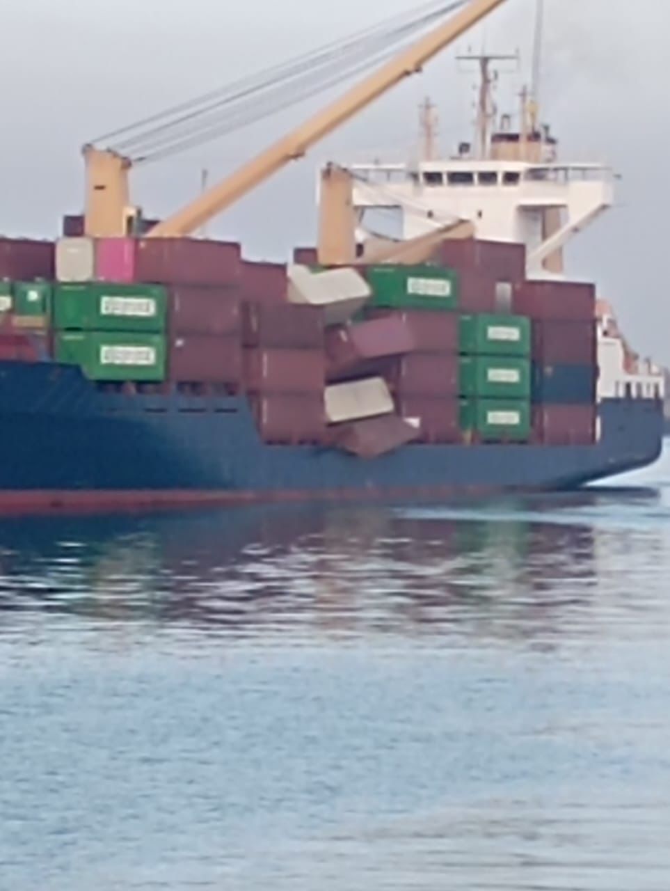 D'importants dégâts à bord du navire porte-conteneur Rainer à son arrivée au port de Casablanca 