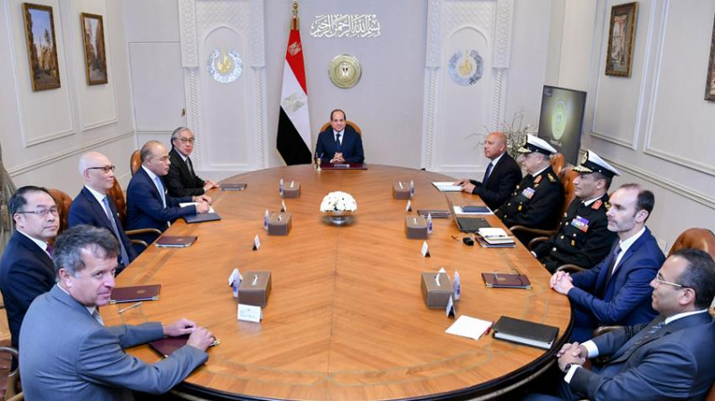Le Président Al-Sissi reçoit une délégation des chefs de grandes entreprises internationales